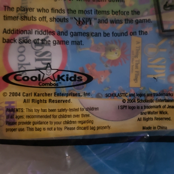 2/$20 I Spy game Scholastic made for Carl's Jr. Cool Kids 2004 - Picture 5 of 5